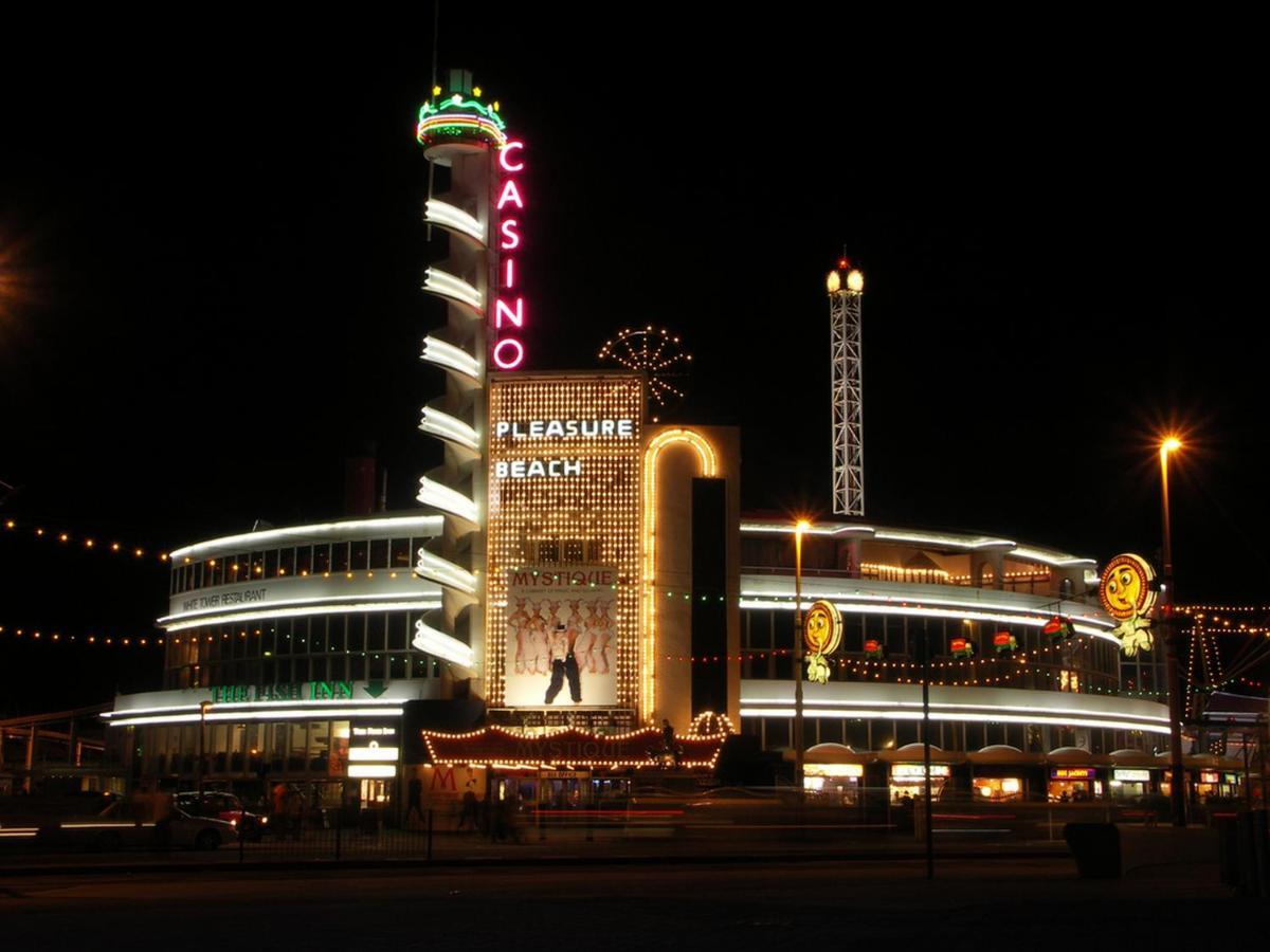 Pleasure Holiday Apartments Blackpool Zewnętrze zdjęcie